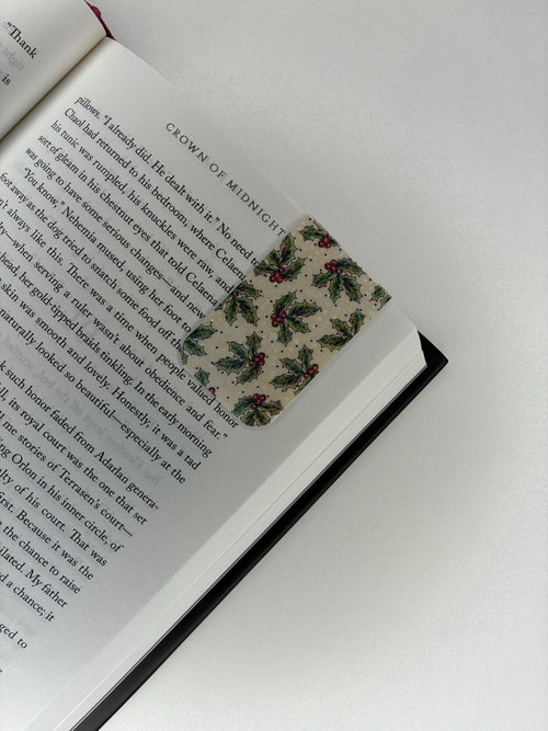 Holographic Magnetic Bookmark - Holly